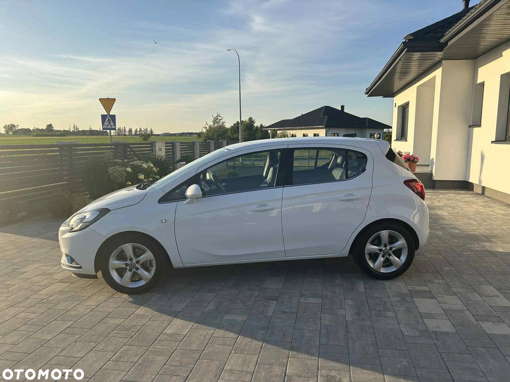 Opel Corsa 1.4 T Enjoy S&S - 6