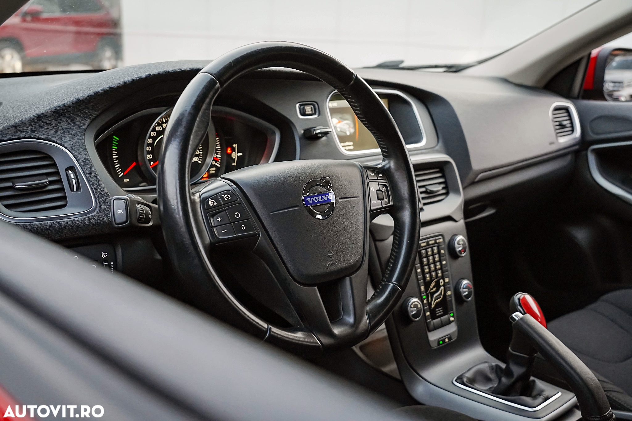 Volvo V40 - 10
