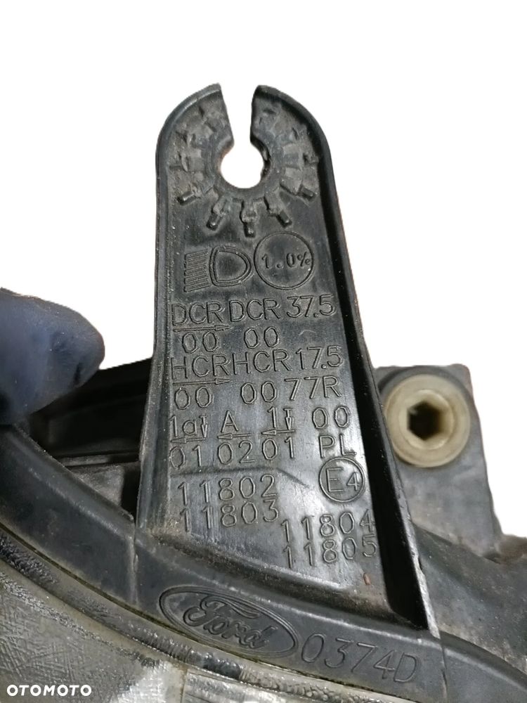 FORD FOCUS II MK2 04-11 LIFT LAMPA PRAWY PRZÓD PRZEDNIA EU 8M51-13W029-AE * - 8