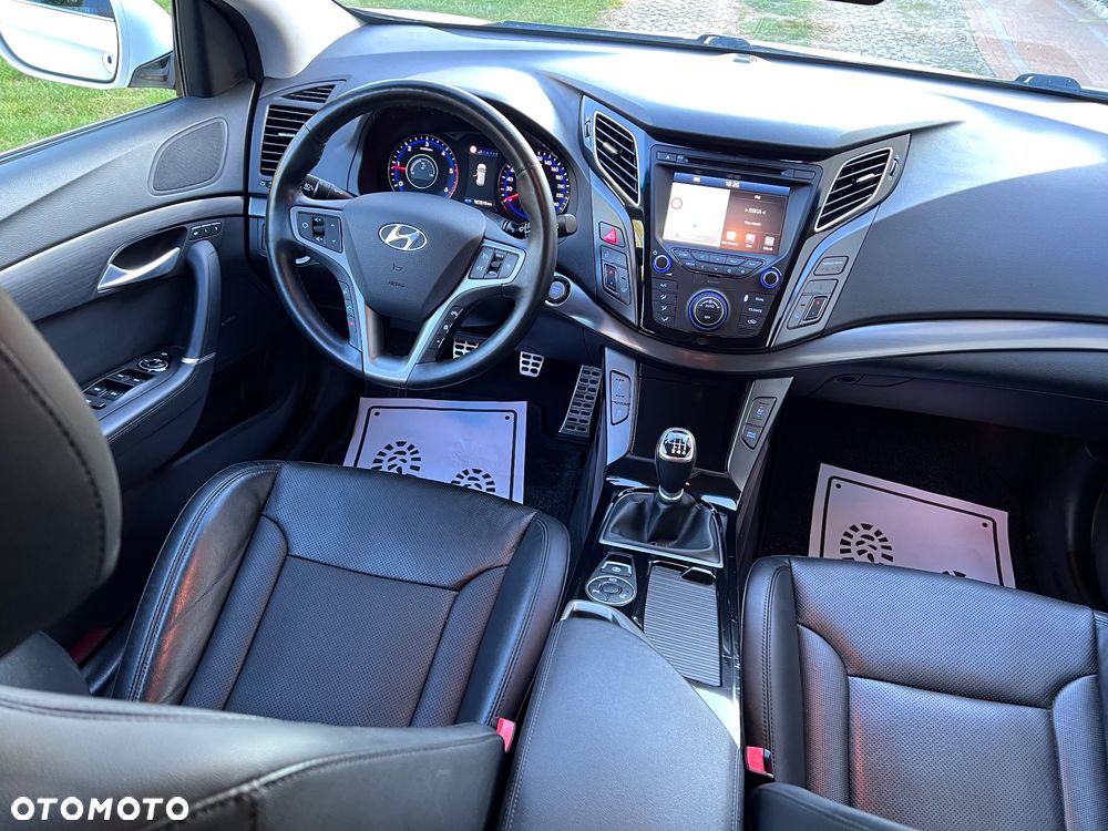 Hyundai i40 Kombi blue 1.7 CRDi Premium - 27