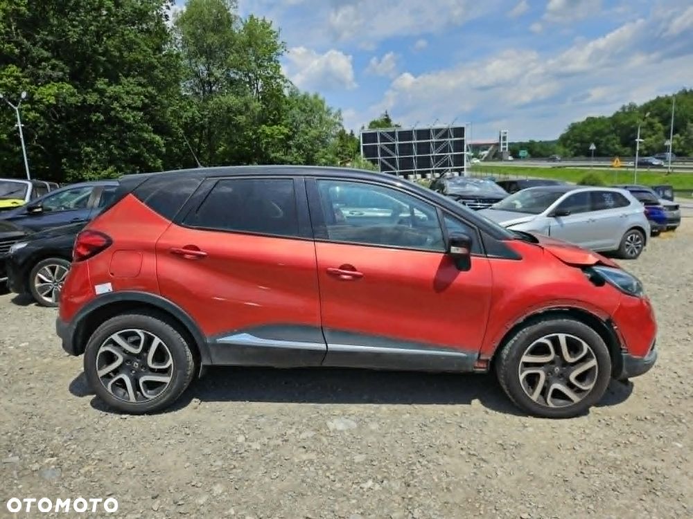 Renault Captur dCi 90 EDC Helly Hansen - 2