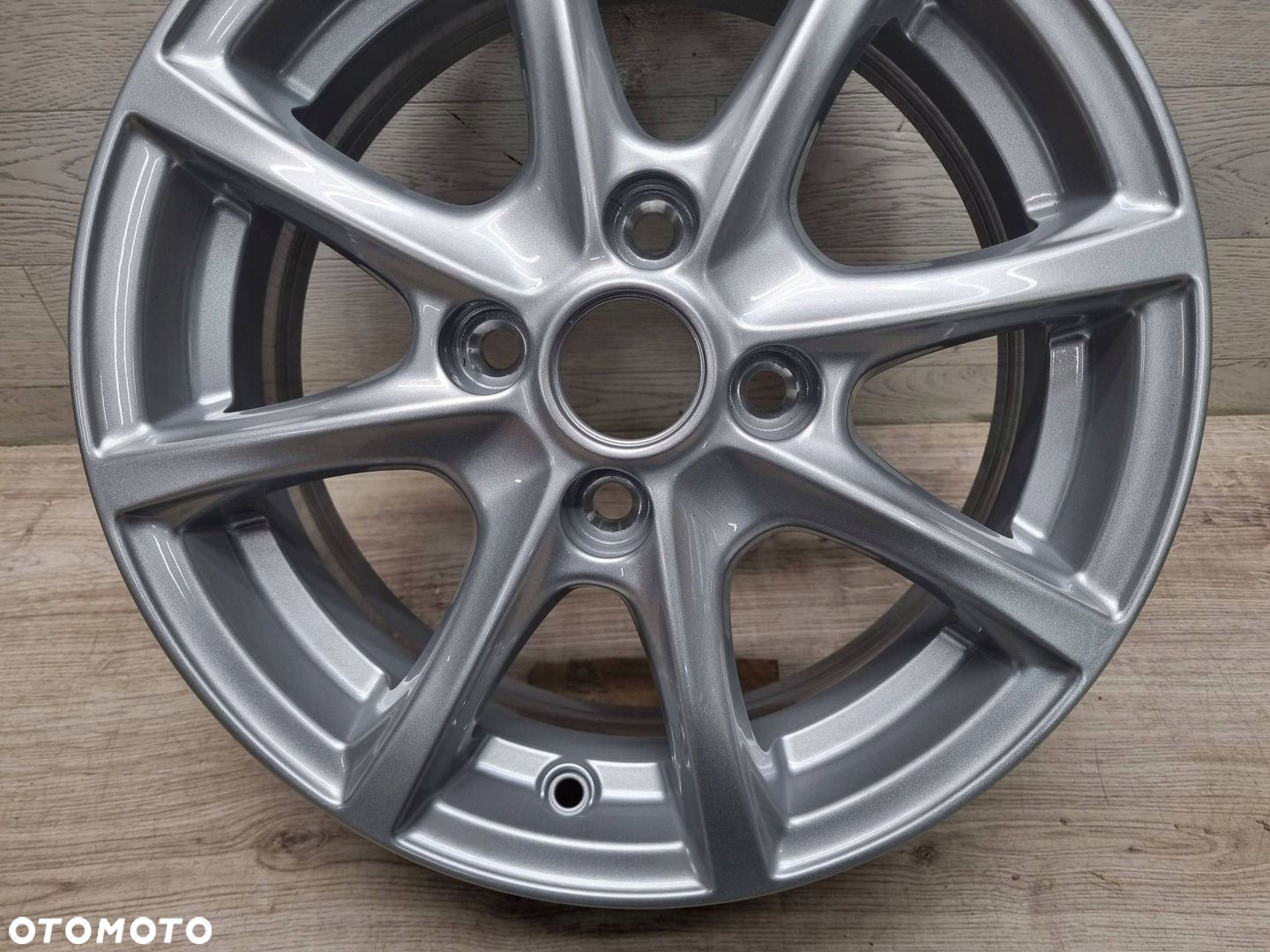 Ford Fiesta 2021 Wszystkie Felgi aluminiowe R15 - 4