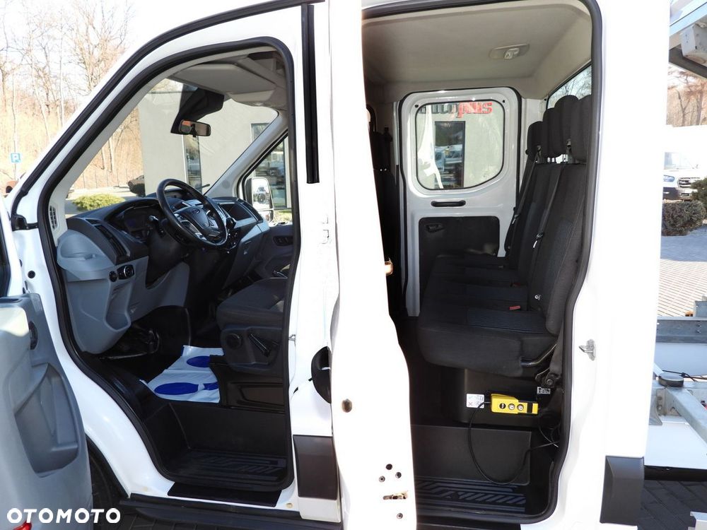 Ford TRANSIT WYWROTKA PODWÓJNA KABINA DOKA 6 MIEJSC TEMPOMAT LEDY BLIŹNIACZE KOŁA KLIMATYZACJA  170KM - 36