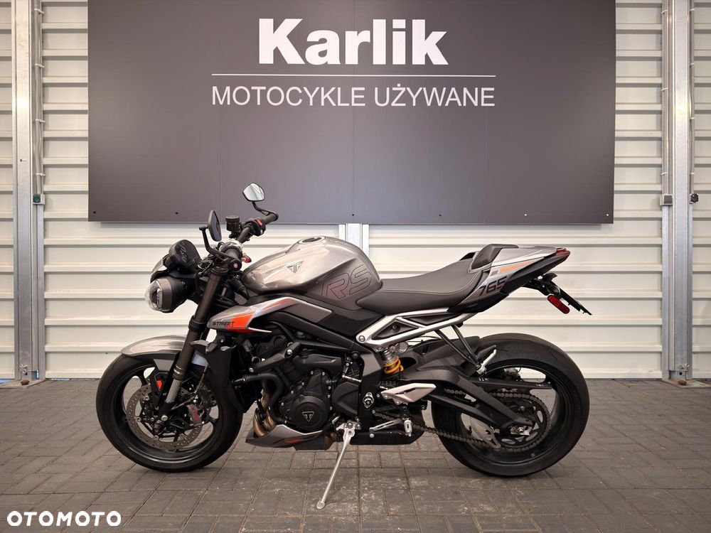Triumph Street Triple - 5