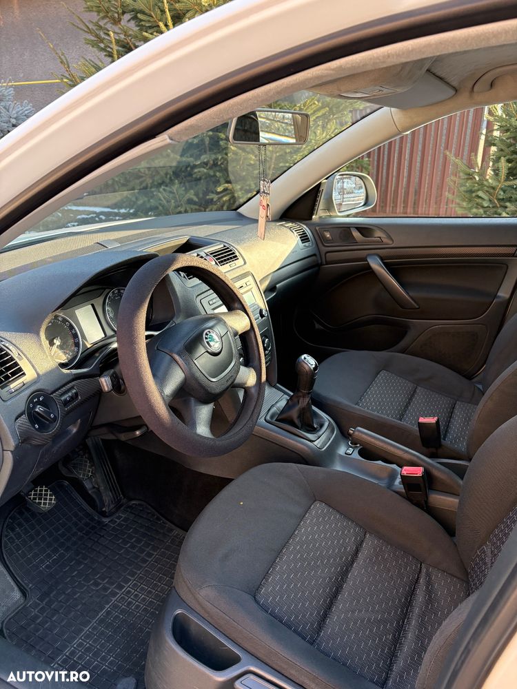 Skoda Octavia 1.6 TDI DPF Classic - 5