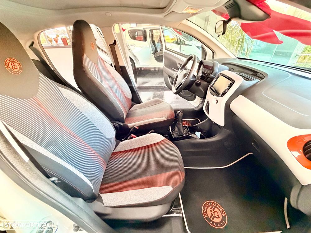 Peugeot 108 1.2 PureTech Roland Garros - 23