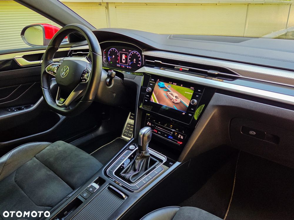 Volkswagen Arteon 2.0 TSI R-Line DSG - 24