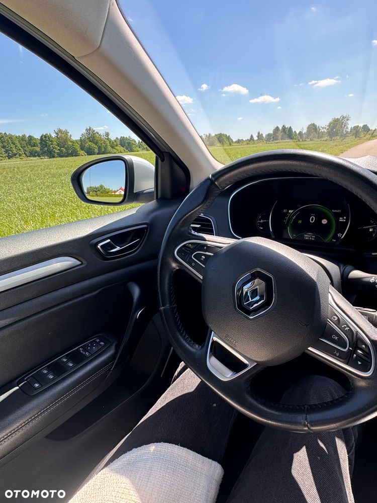 Renault Megane 1.5 dCi Limited EDC EU6 - 29