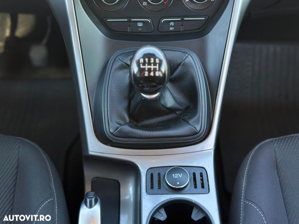 Ford Kuga 2.0 TDCi 4x4 SYNC - 18