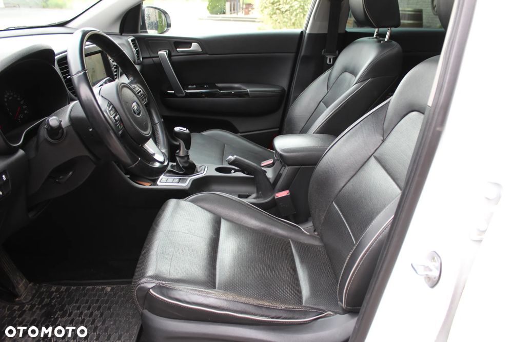 Kia Sportage 1.7 CRDI 2WD Attract - 20
