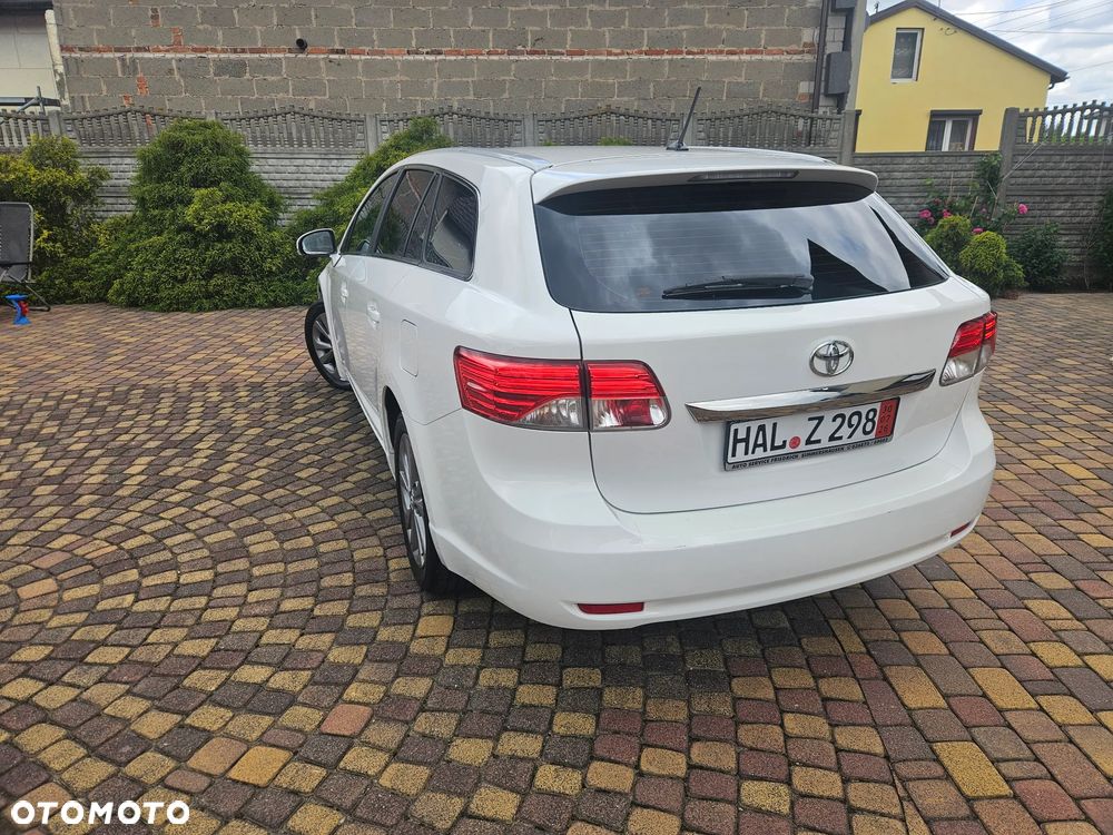 Toyota Avensis Touring Sports 1.8 Edition S+ - 10