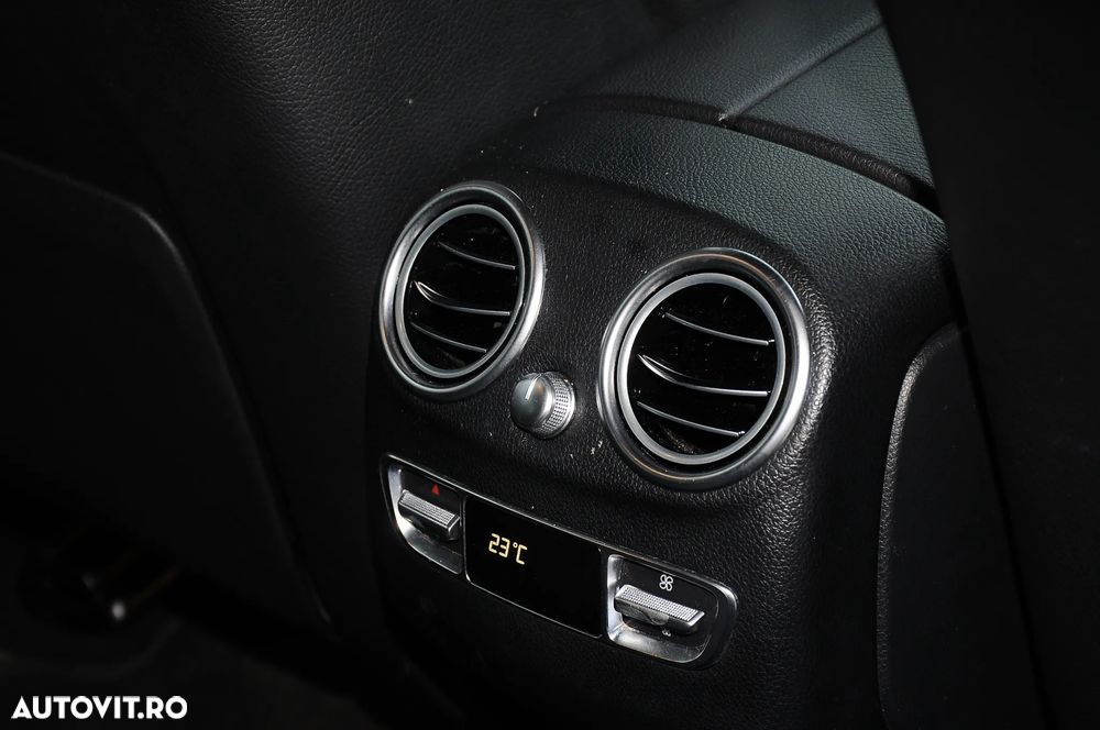 Mercedes-Benz GLC 220 d 4MATIC 9G-TRONIC AMG Line Plus - 35