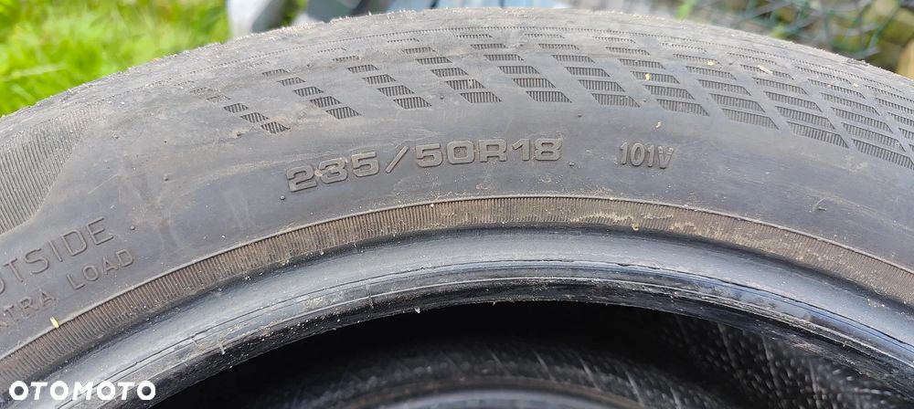 Opony Goodyear 235 50 18 - 4