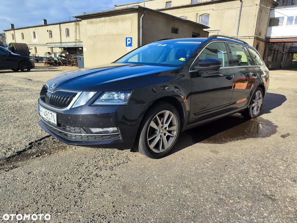 Skoda Octavia 2019 photo 2