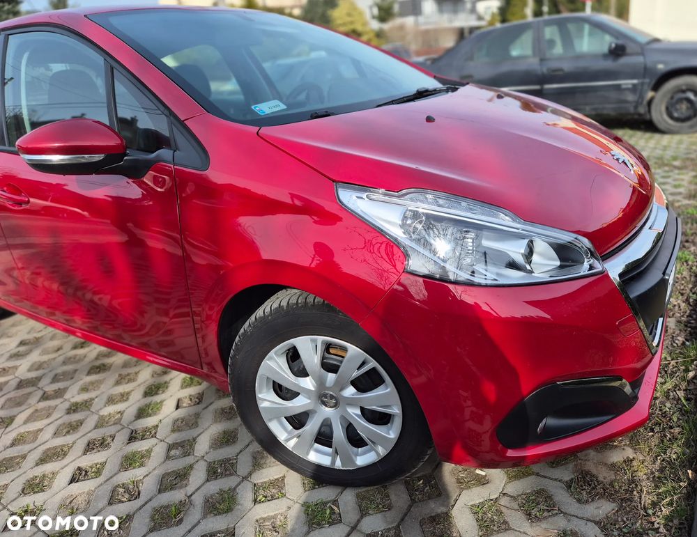 Peugeot 208 1.6 BlueHDi Allure S&S - 3