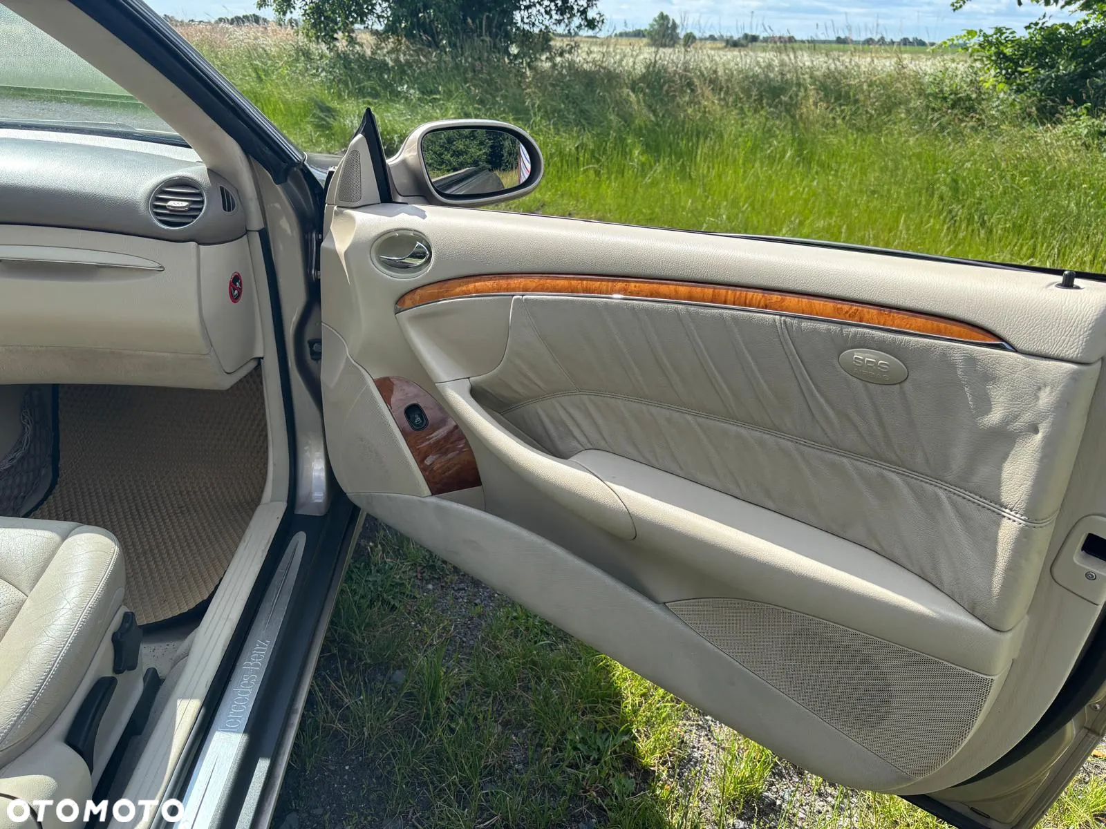 Mercedes-Benz CLK - 28