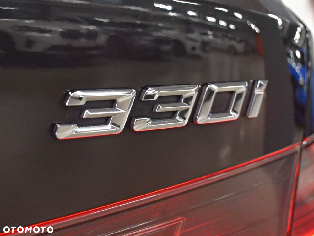 BMW Seria 3 - 31