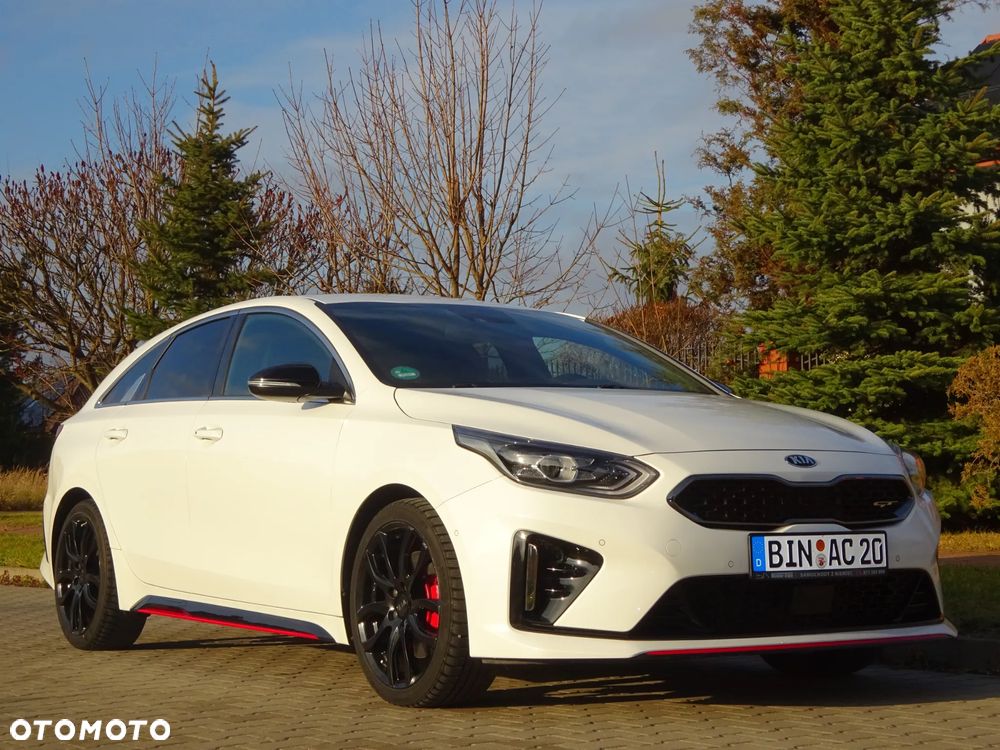 Kia ProCeed 1.6 T-GDI GT DCT - 3