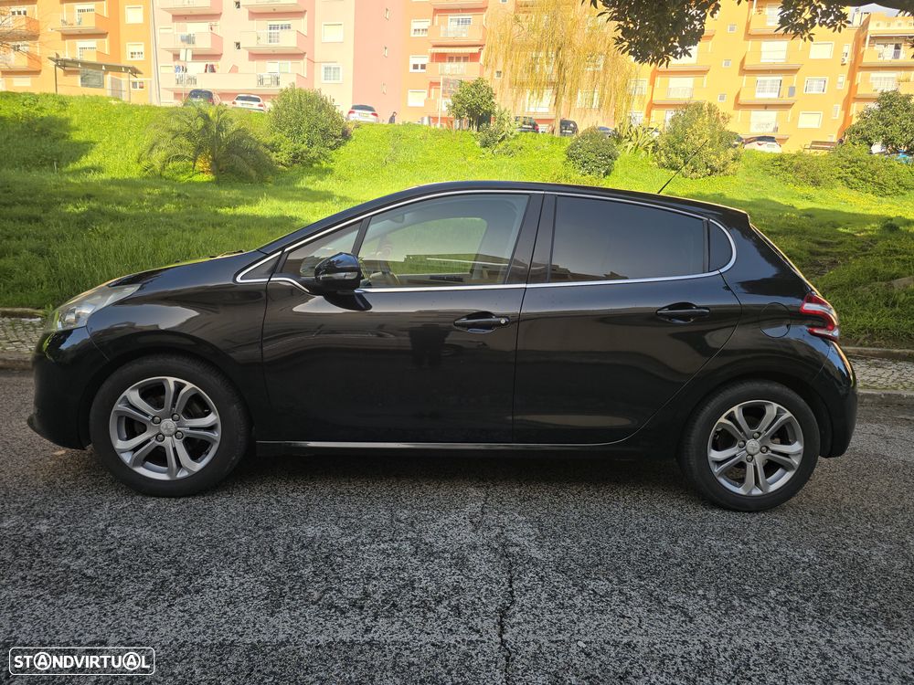 Peugeot 208 1.4 VTi Allure - 10