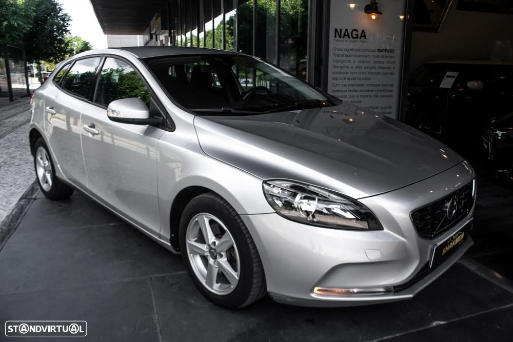 Volvo V40 D2 Kinetic - 6