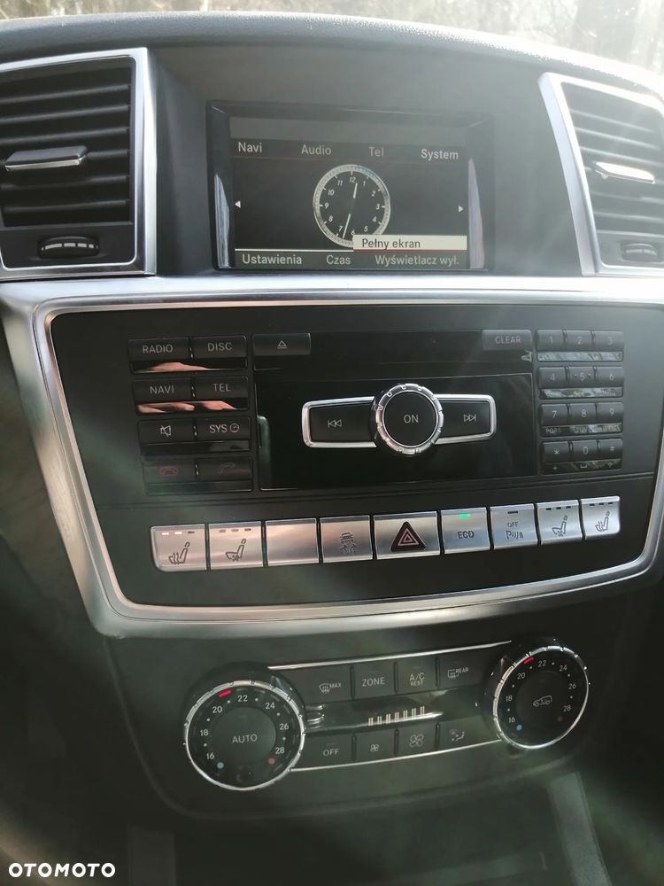 Mercedes-Benz ML - 10