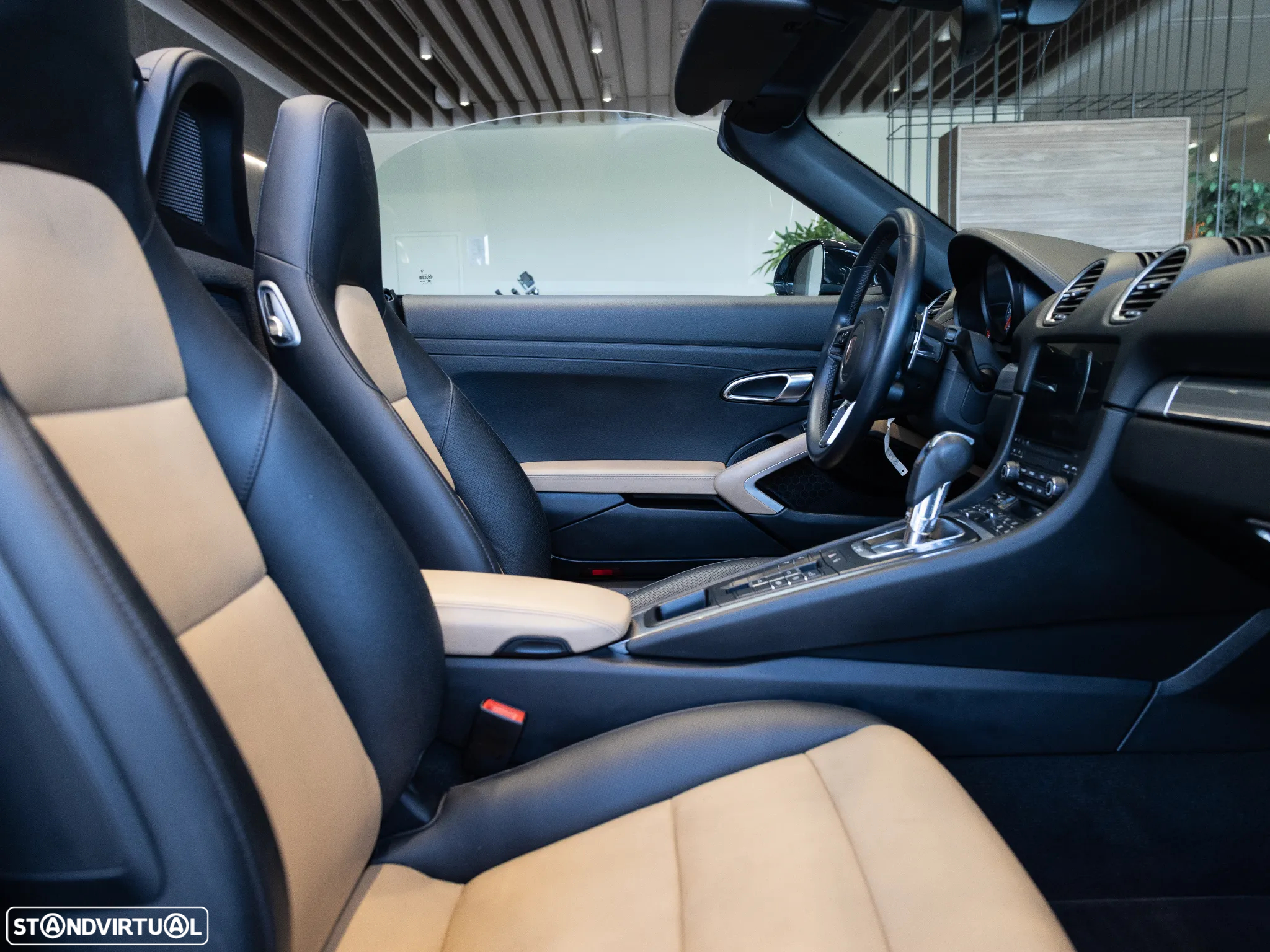 Porsche 718 Boxster 2.5 S PDK - 42
