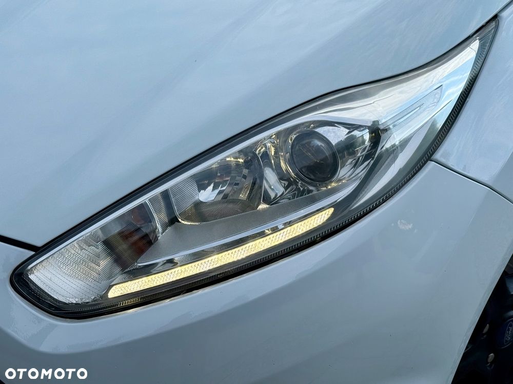 Ford Fiesta 1.6 EcoBoost ST - 15