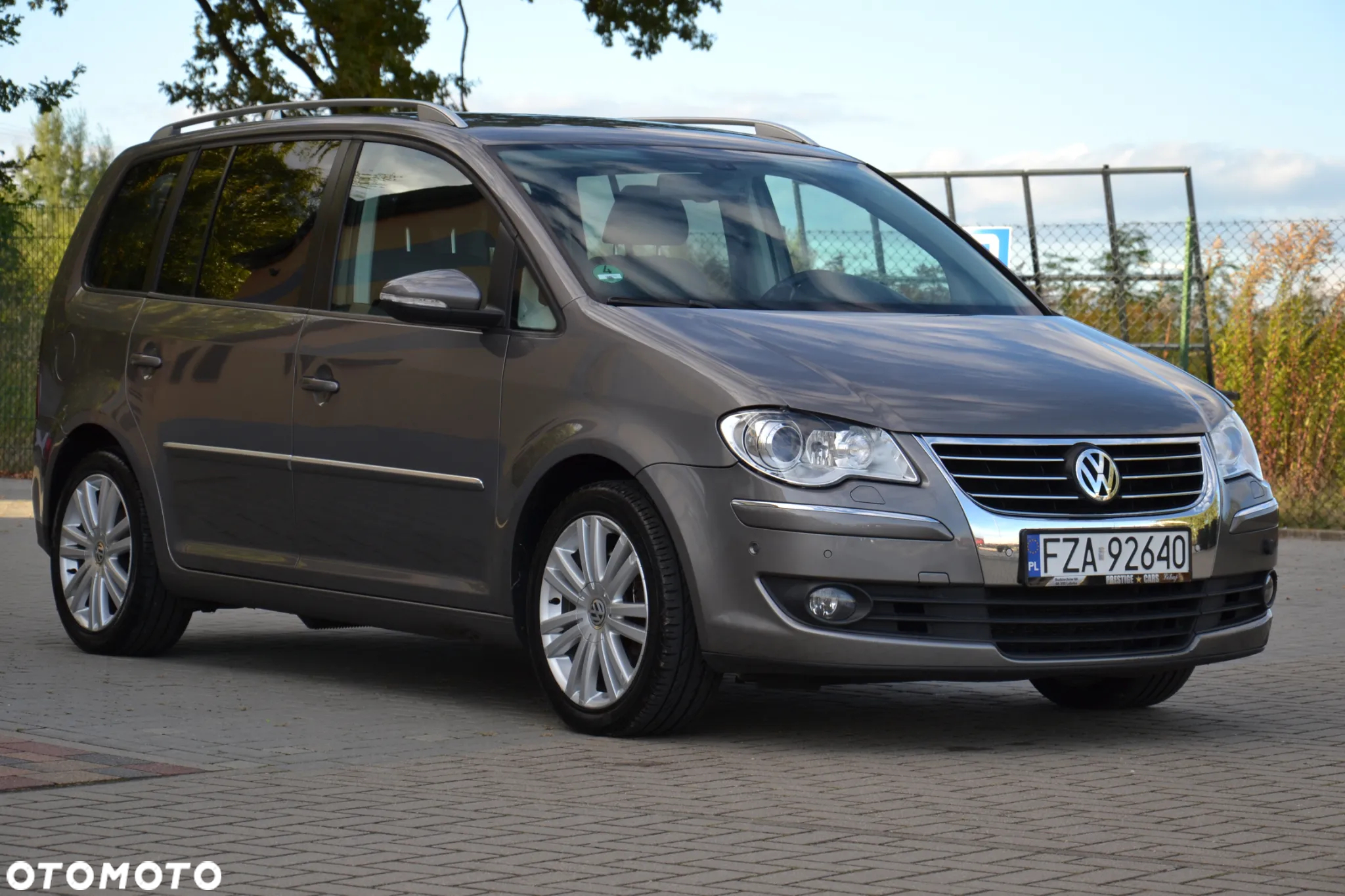 Volkswagen Touran 2.0 TDI DPF Highline DSG - 7