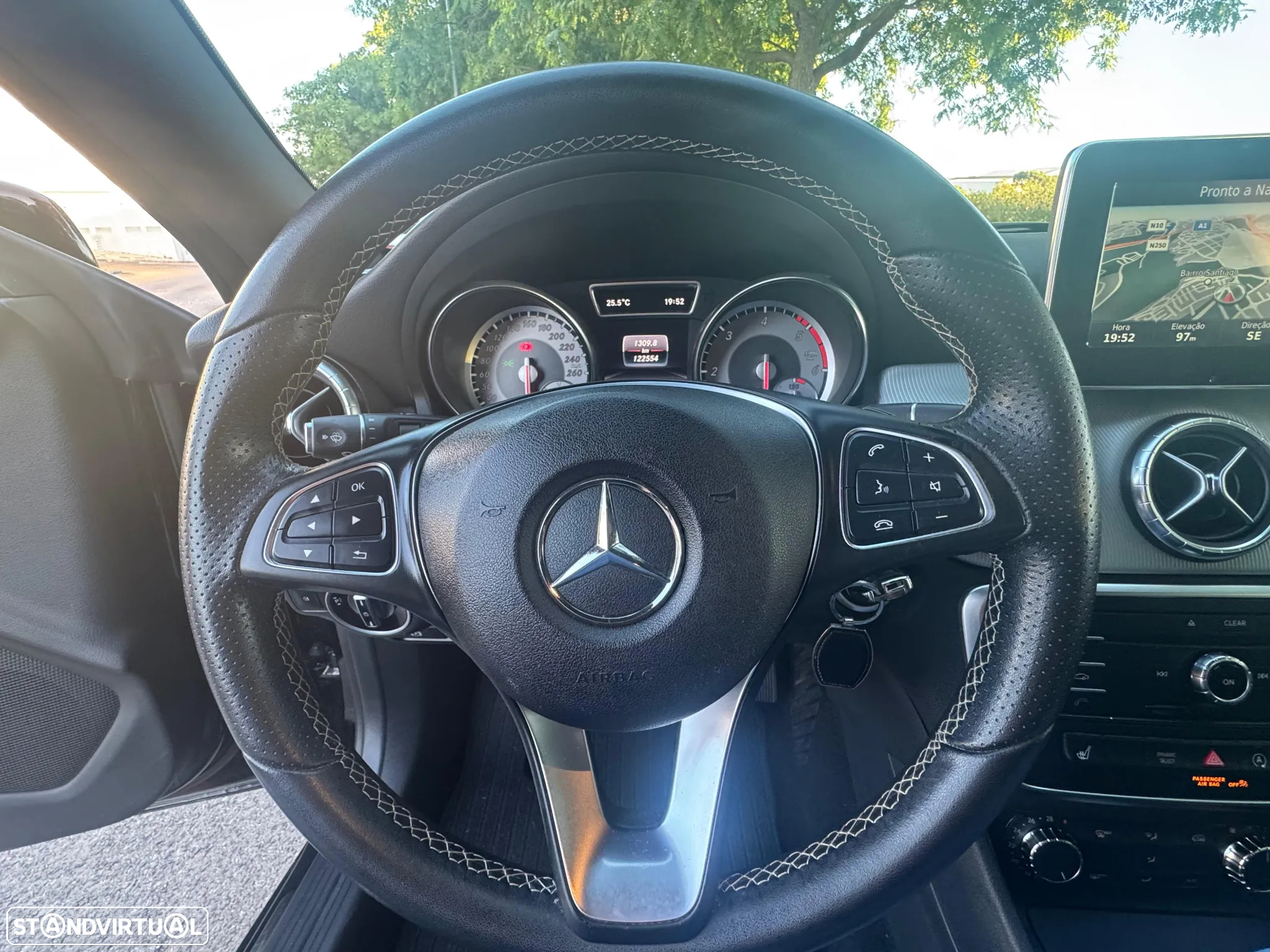 Mercedes-Benz CLA 200 Shooting Brake (CDI) d 4Matic 7G-DCT - 22