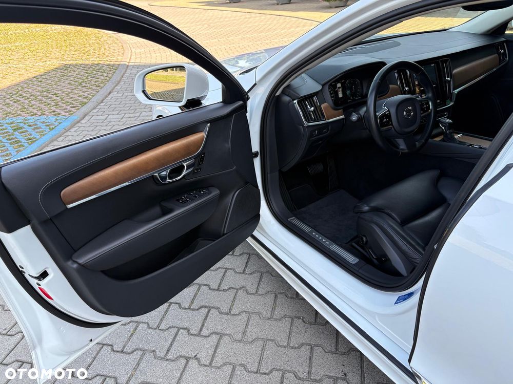 Volvo S90 D4 Inscription - 18