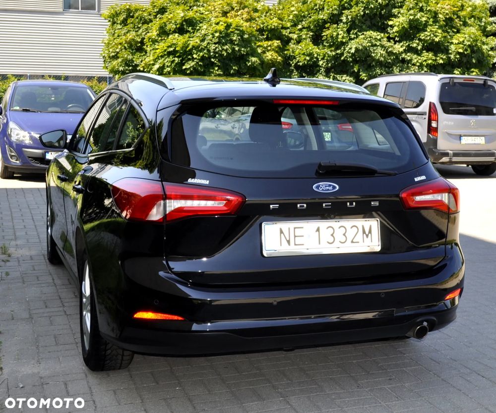 Ford Focus - 10