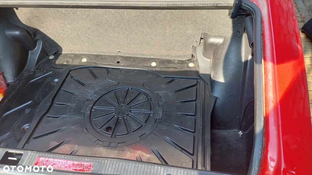 Mercedes-Benz W201 (190) - 13