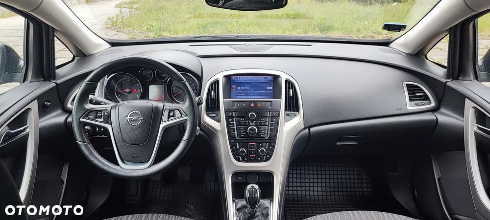 Opel Astra 1.4 Turbo Selection - 25