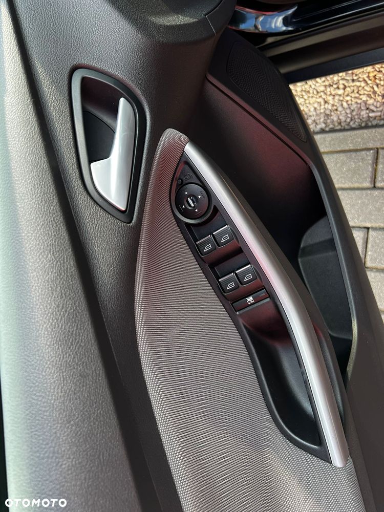 Ford Focus 1.0 EcoBoost Trend - 12
