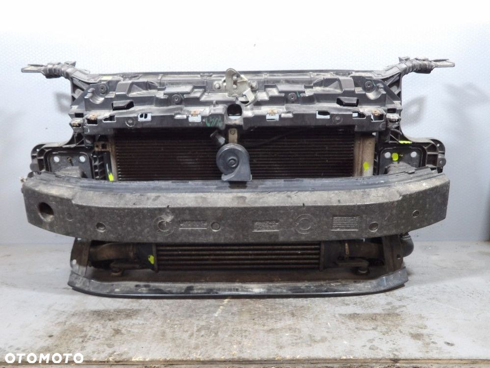 FIAT GRANDE PUNTO 1.3 M-JET PAS PRZEDNI CHŁODNICE - 2