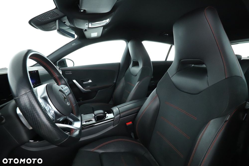 Mercedes-Benz CLA - 17