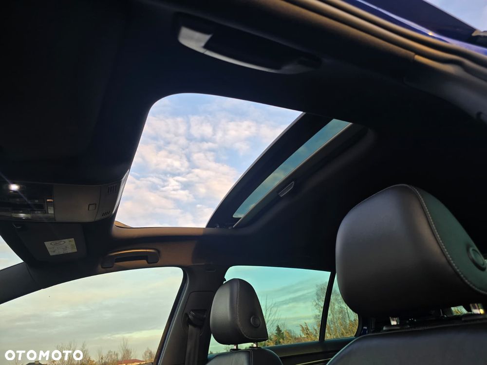 Volkswagen Golf - 35