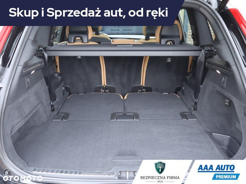 Volvo XC 90 - 16