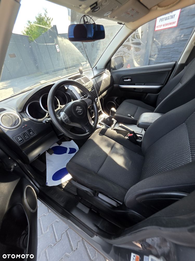 Suzuki Grand Vitara - 8