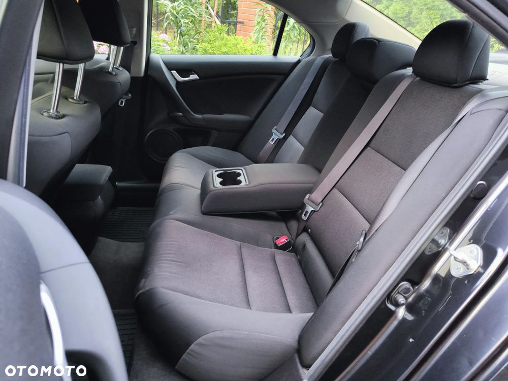 Honda Accord 2.0 Elegance - 20