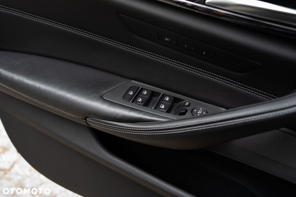 BMW M5 - 14