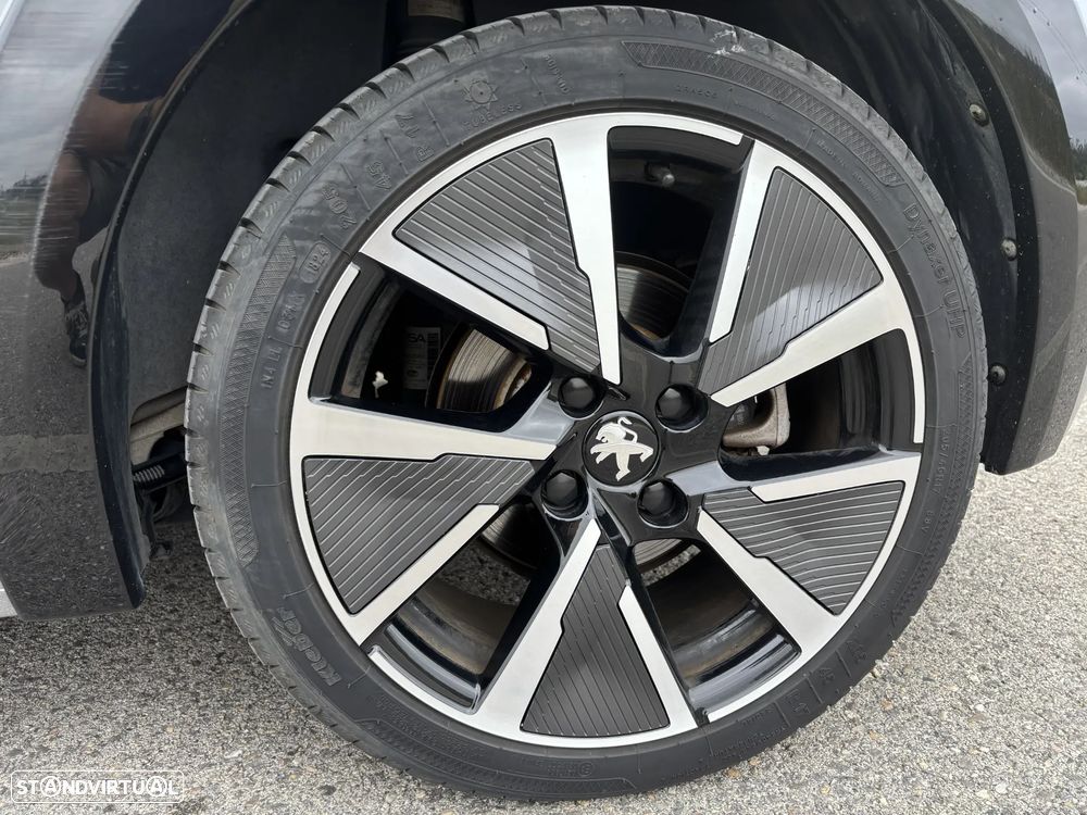 Peugeot e-208 50 kWh GT - 24