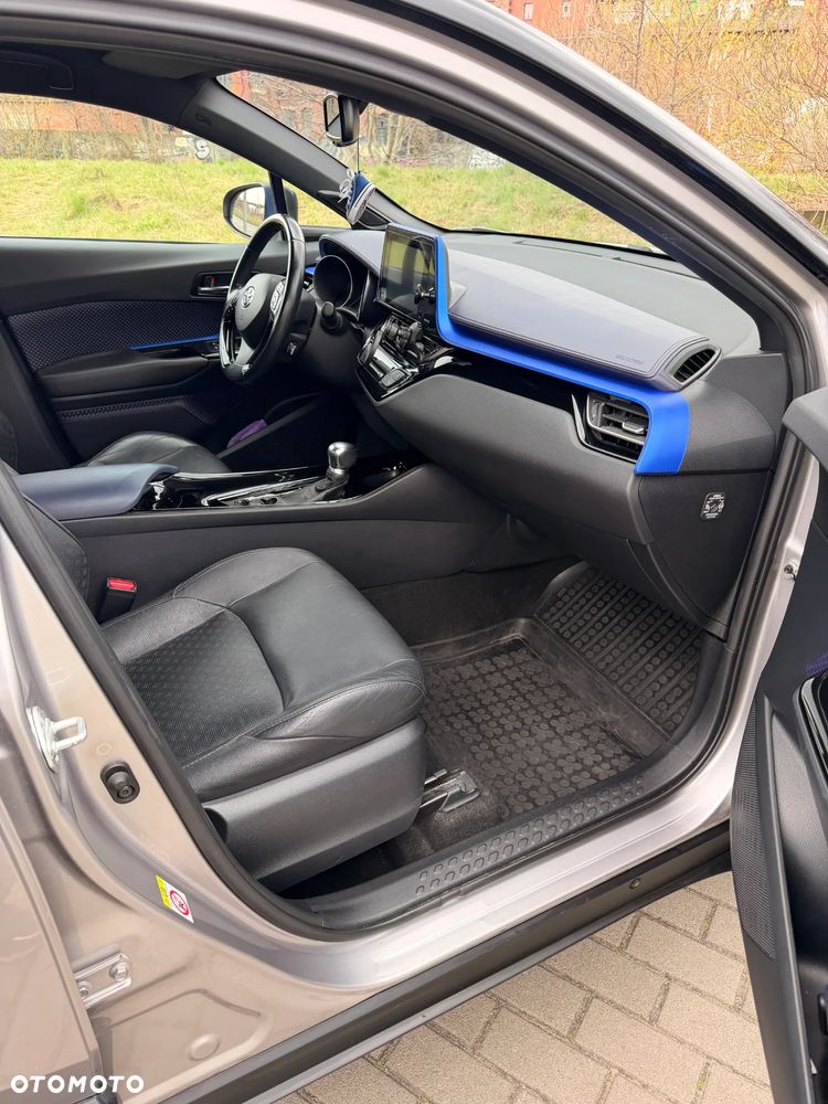 Toyota C-HR 1.8 Hybrid Prestige - 13