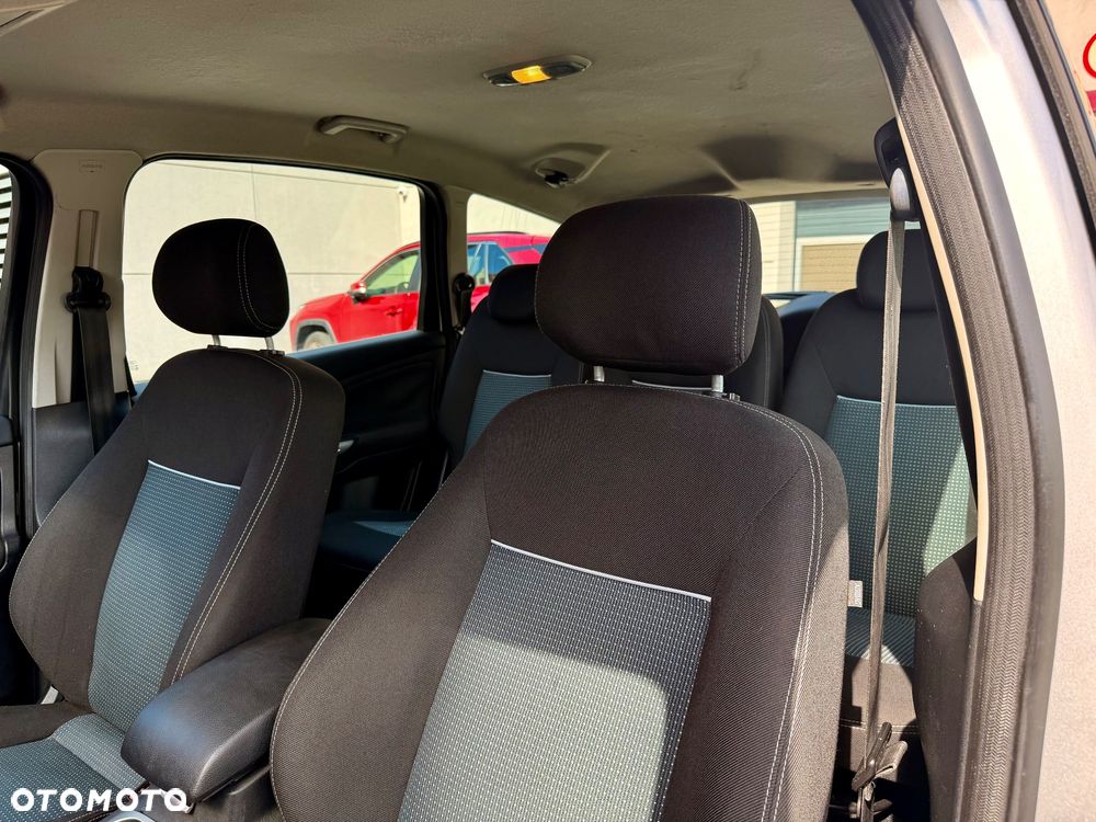 Ford S-Max 2.0 TDCi DPF Trend - 10