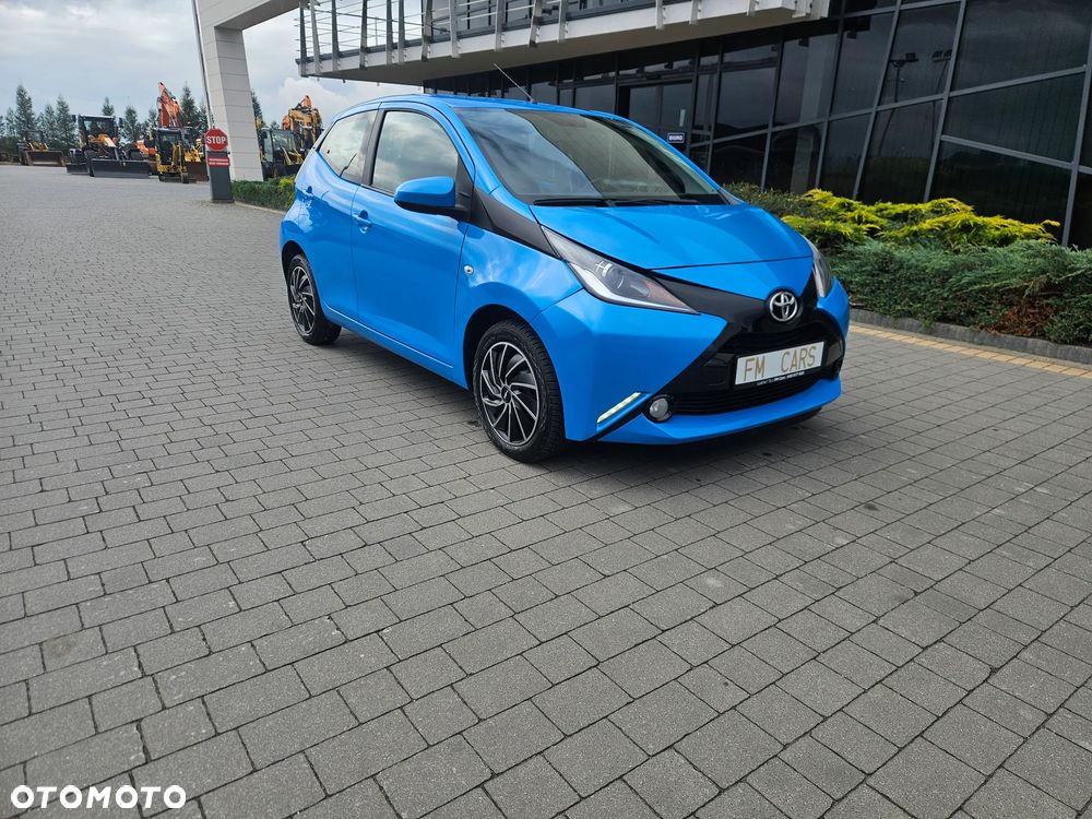 Toyota Aygo x-play - 34