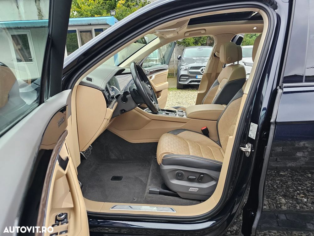 Volkswagen Touareg V6 TDI 4MOTION R-Line - 19