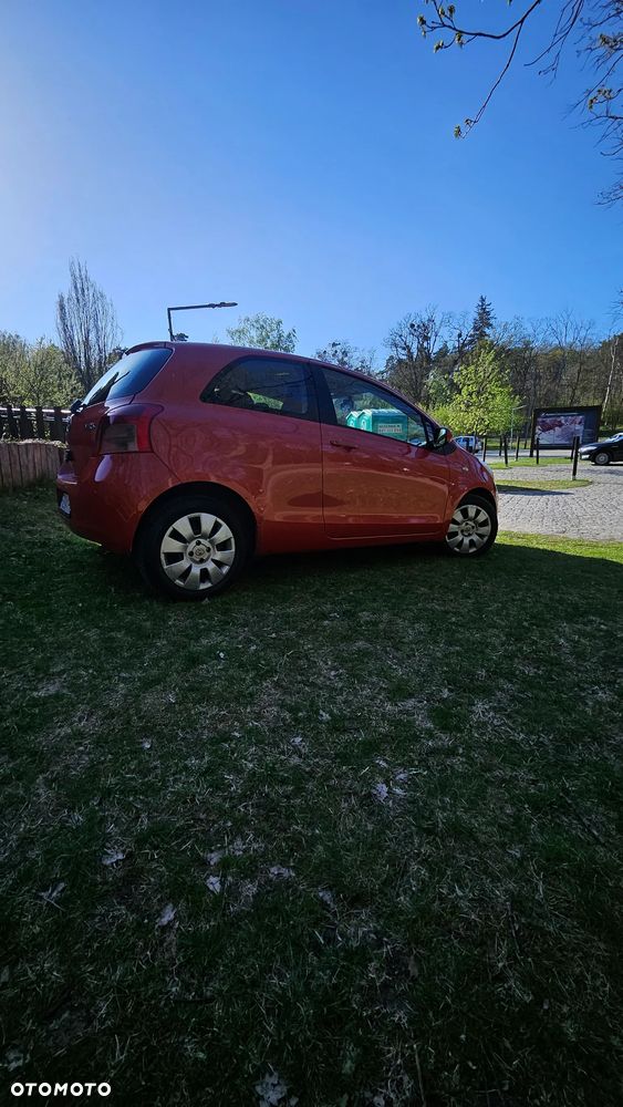 Toyota Yaris 1.3 Luna A/C - 6