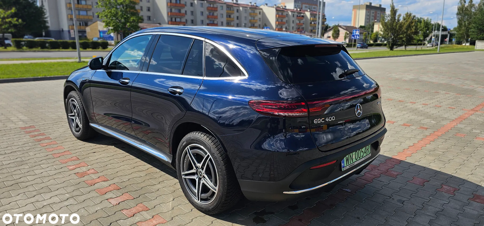 Mercedes-Benz EQC 400 4-Matic Sport - 4