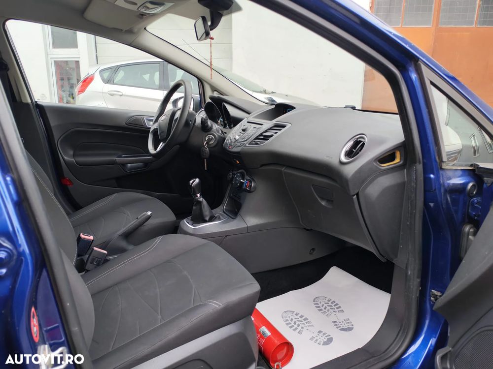 Ford Fiesta - 5