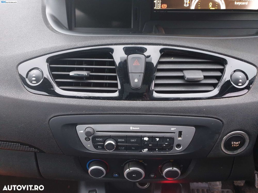 Gura Grila Aer Aerisire Ventilatie Bord Centrala Renault Scenic 3 2009 - 2016 [K0532] - 1